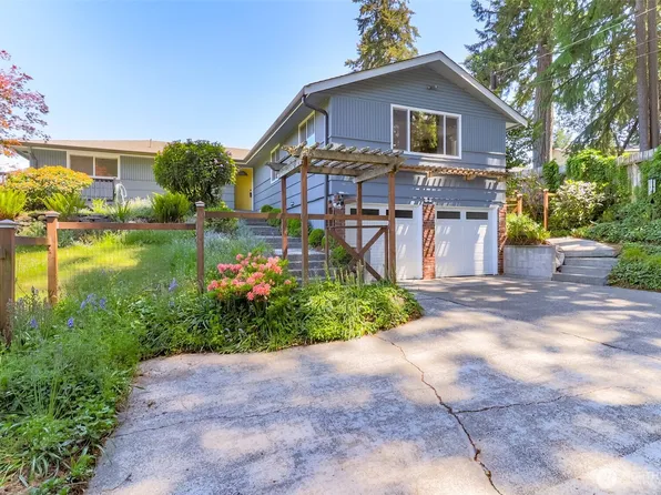 4430 John Luhr Road NE, Olympia, WA 98516