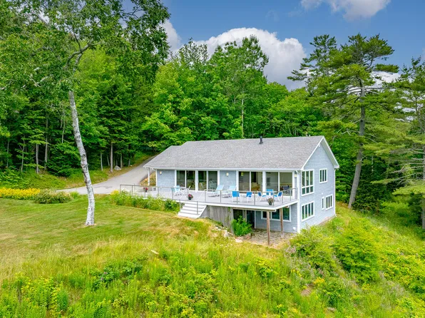 87 Harborside Rd Northeast Harbor, Mount Desert, ME 04662
