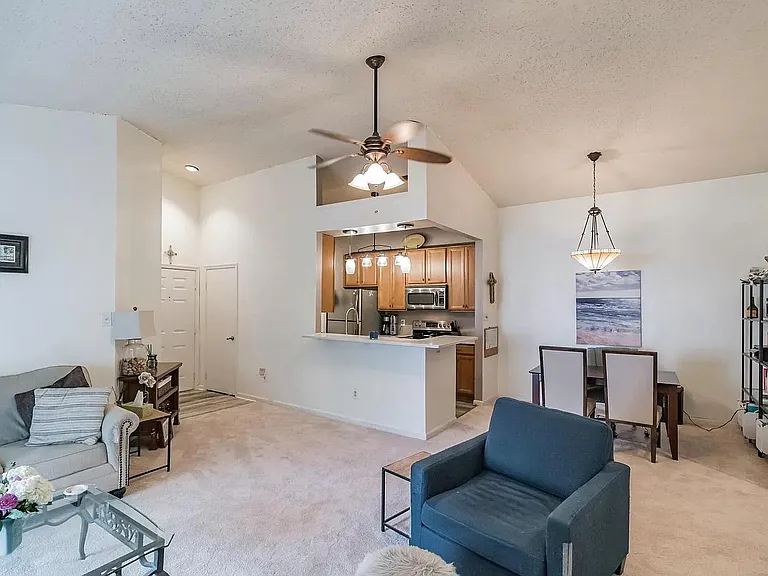 7705 Lafayette Forest Dr #34 — Photo 32