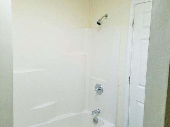 3rd image of 310 Holt Ave