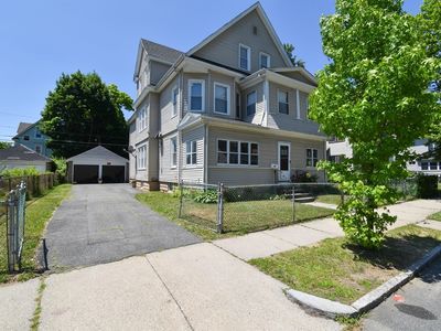 104-106 Dunmoreland St, Springfield, MA, 01109