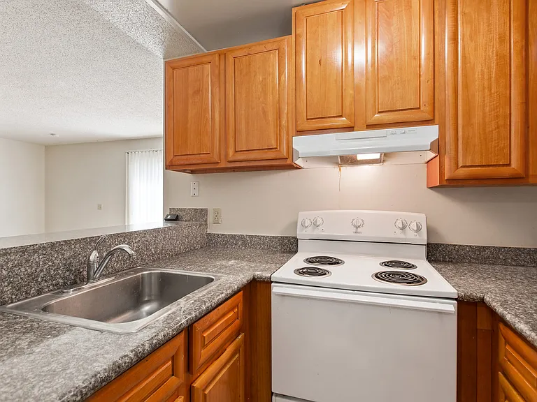 2606 Benvenue Ave — Photo 12