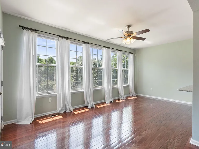 1407 Preserve Ln — Photo 9