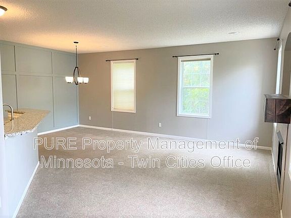 5th image of 10993 Oak Grove Cir Unit A