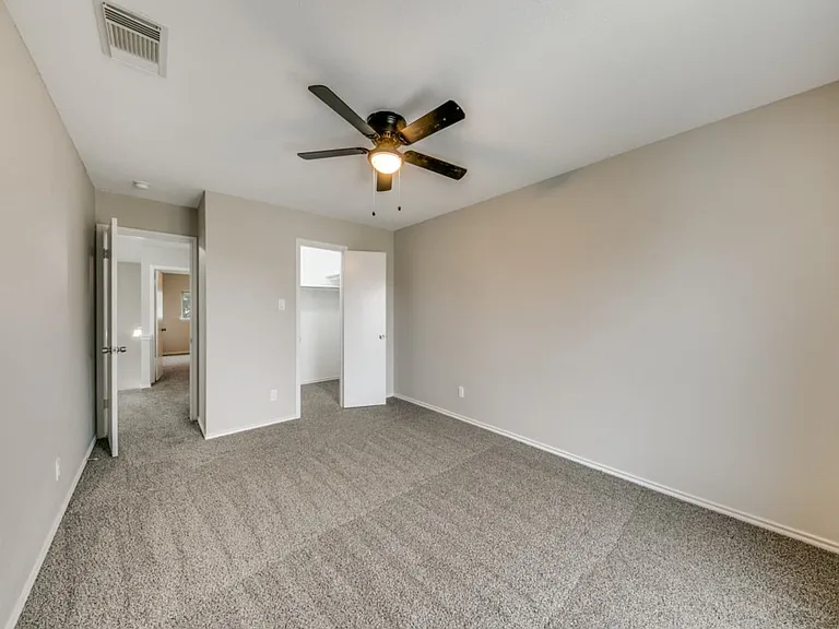 6722 Badger Pass Dr — Photo 10