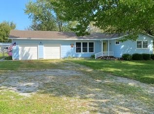 854 S 200th St, Pittsburg, KS 66762