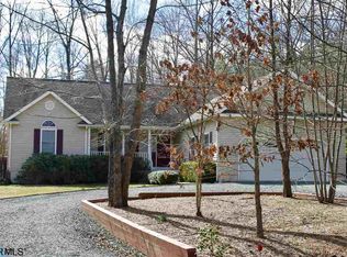 48 Bunker Blvd, Palmyra, VA 22963