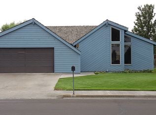 745 W Division Ave, Hermiston, OR 97838