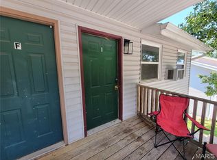 1727 Bridleton Woods #I, Fenton, MO 63026
