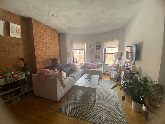 3rd image of 770 Columbus Ave #4