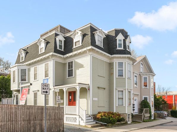 109 Church St APT 1