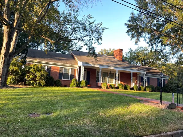 1808 Wilkerson St, South Boston, VA 24592