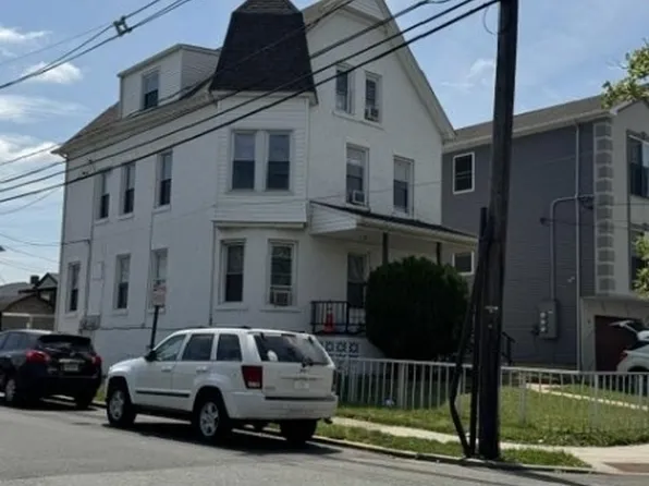 400 Maple Ave, Elizabeth City, NJ 07202