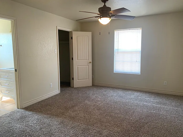 15521 Cruiser St #A — Photo 12