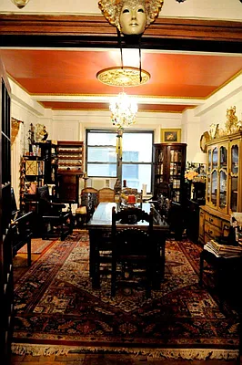 Sold by R New York | media 15