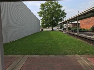 118 Main St W, Hartselle, AL 35640