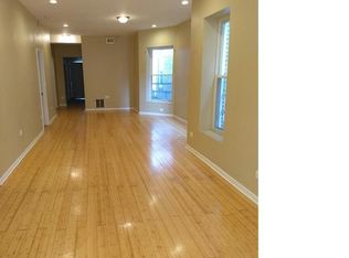 3836 W Gladys Ave #1, Chicago, IL 60624