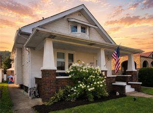 1127 Pearl St, Martins Ferry, OH 43935