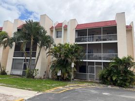 610 NW 13th St