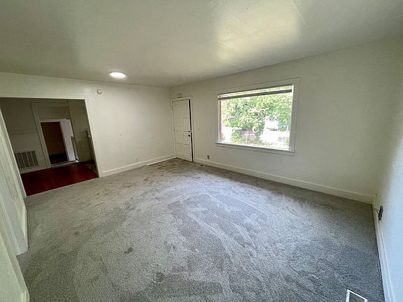 3rd image of 2743 Potter St