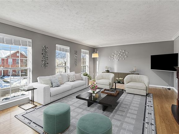 3rd image of 1507 Michael Dr #113-D