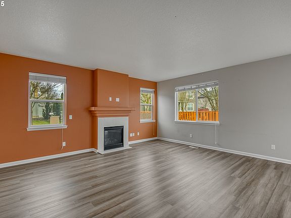 4th image of 3452 SE Little Valley Ave