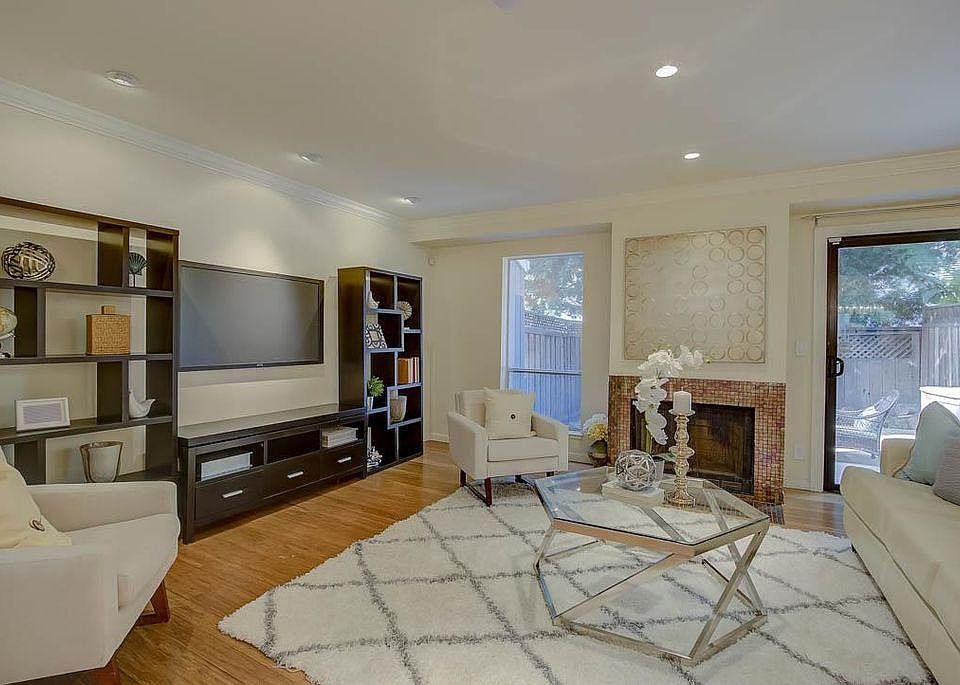 1st image of 1109 Prevost Ct
