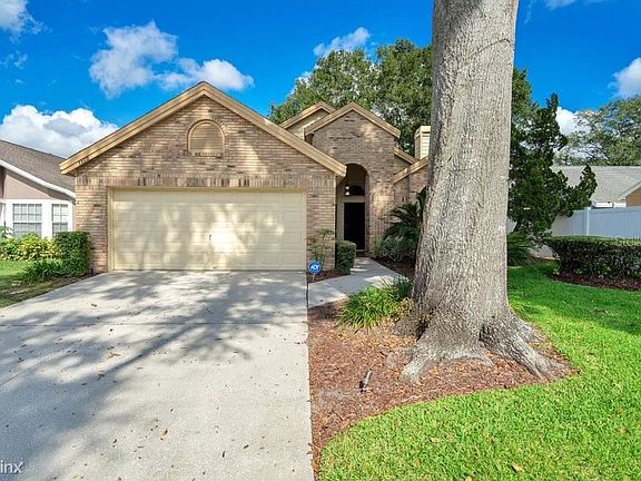 3rd image of 1102 Whispering Winds Ct