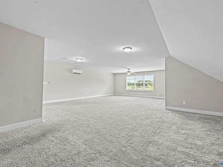 104 Erskin Parcus Dr — Photo 42