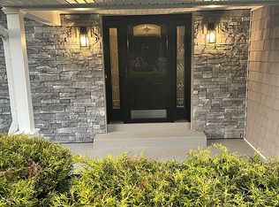 9 Douglas Ct, Hamilton, NJ 08690