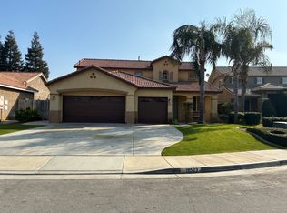 10523 Pavilion Dr, Bakersfield, CA 93312