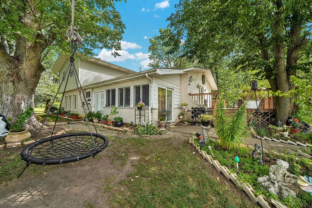 7245 W Dralle Rd photo 1