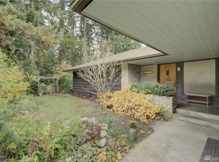 17128 25th Ave NE, Seattle, WA 98155