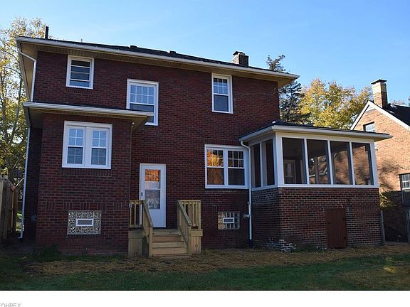 2nd image of 728 Linwood Ave