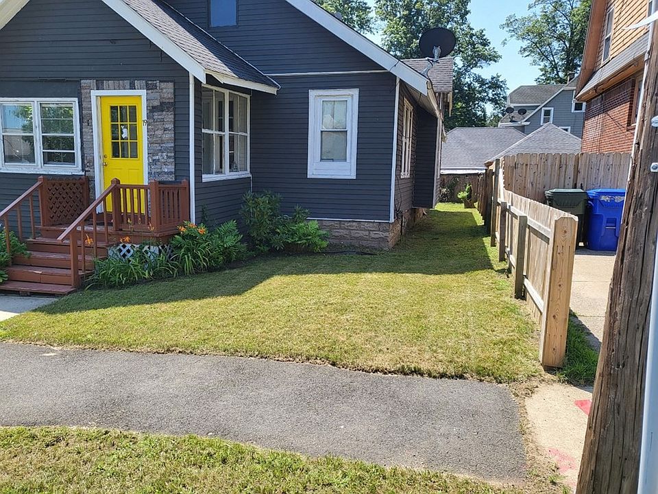 19 Schuyler St, Springfield, MA 01109 Zillow