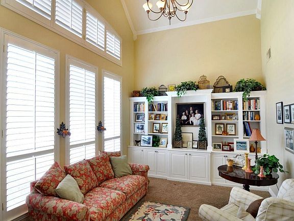 3rd image of 2673 Waterford Way