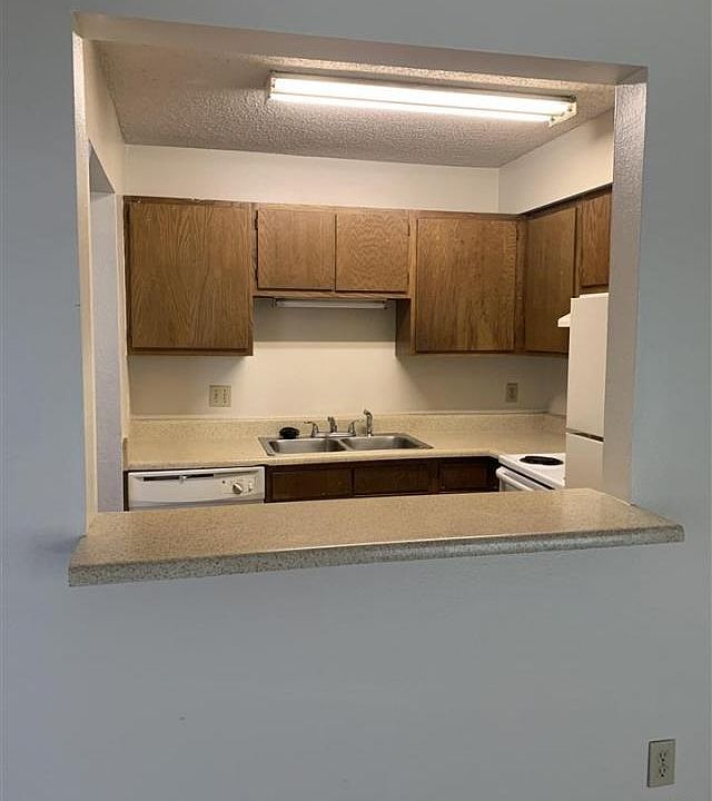 10744 Stanley Aubin Ln, Baton Rouge, LA 70816 Zillow