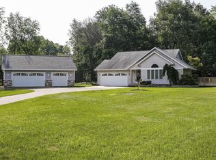 3614 Bay View Dr, Allegan, MI 49010