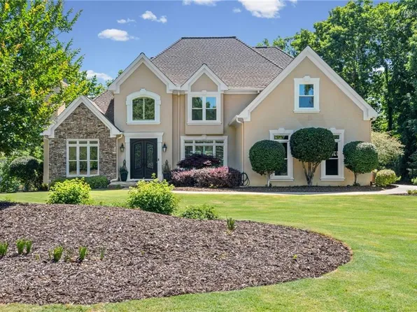 5601 Lanyard Ct, Gainesville, GA 30504