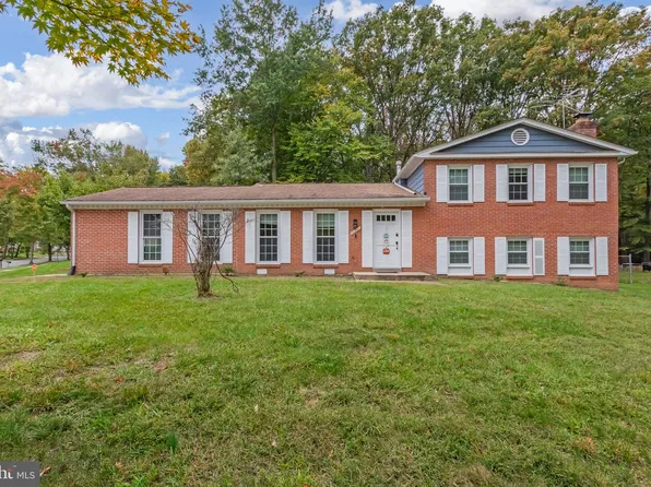 12301 Asbury Dr, Fort Washington, MD 20744