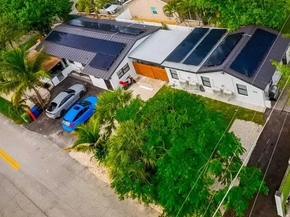 1202 NE 3RD Avenue, Fort Lauderdale, FL 33304