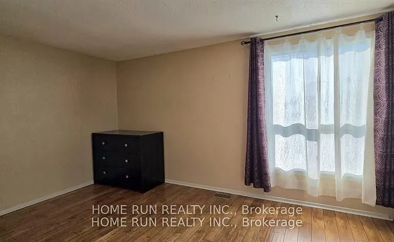 1994 Greenway Park Ln — Photo 14