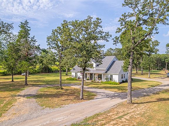 2nd image of 3630 County Road 220