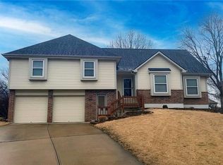 14706 W 65th Ter, Shawnee, KS 66216