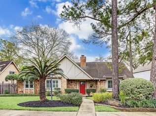5626 Bough Ct, Houston, TX 77092