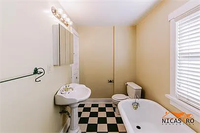 2140 Waldeck Ave — Photo 15