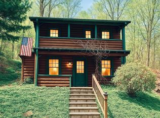 10 W Curry Rd, Mahopac, NY 10541