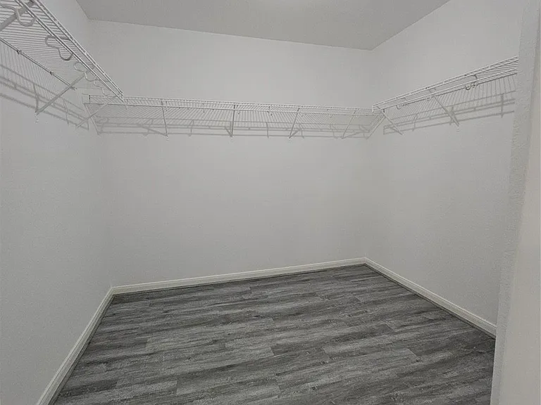 1130 Concord Pl — Photo 25