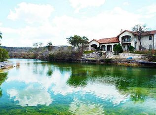 1835 Loop 165, Dripping Springs, TX 78620