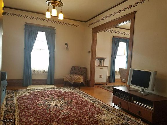 2nd image of 615 W Marshall St